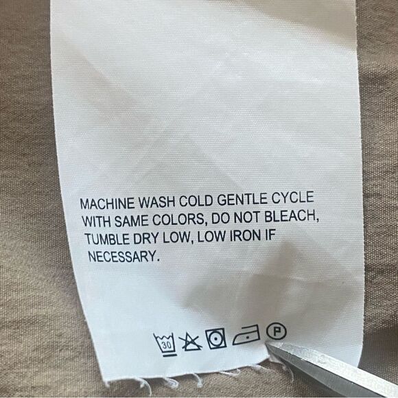 Brady Brand 1/2 Zip Training Pullover Size Medium - Picture 5 of 14